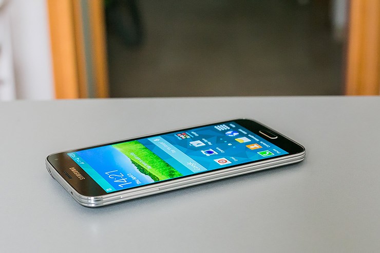 Samsung Galaxy S5 (4).jpg